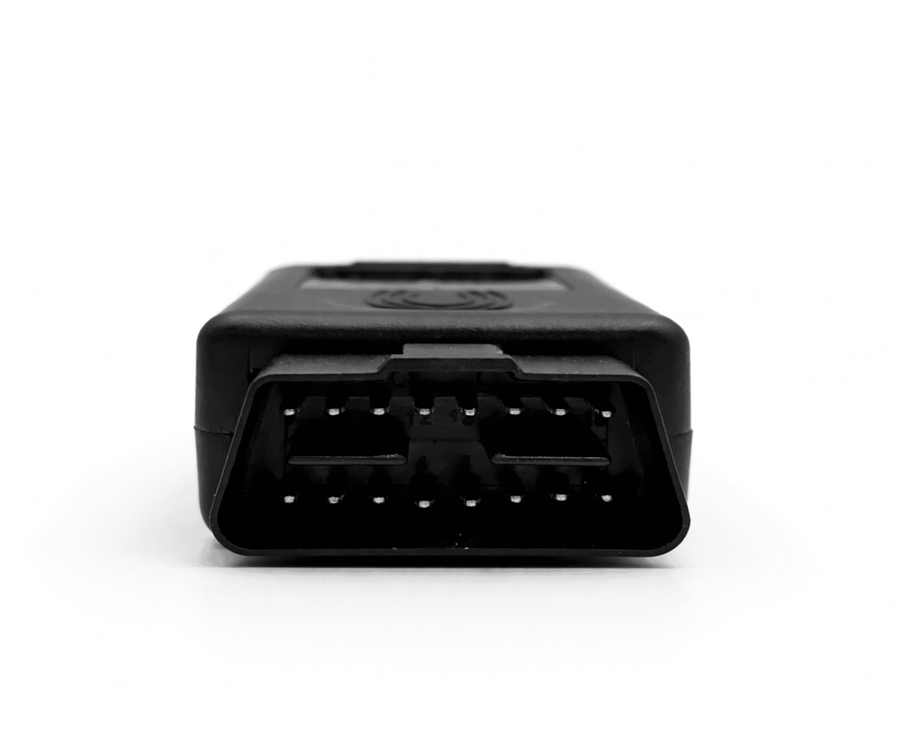 Prise OBD2 de face de l activateur Apple CarPlay et Android pour Mercedes