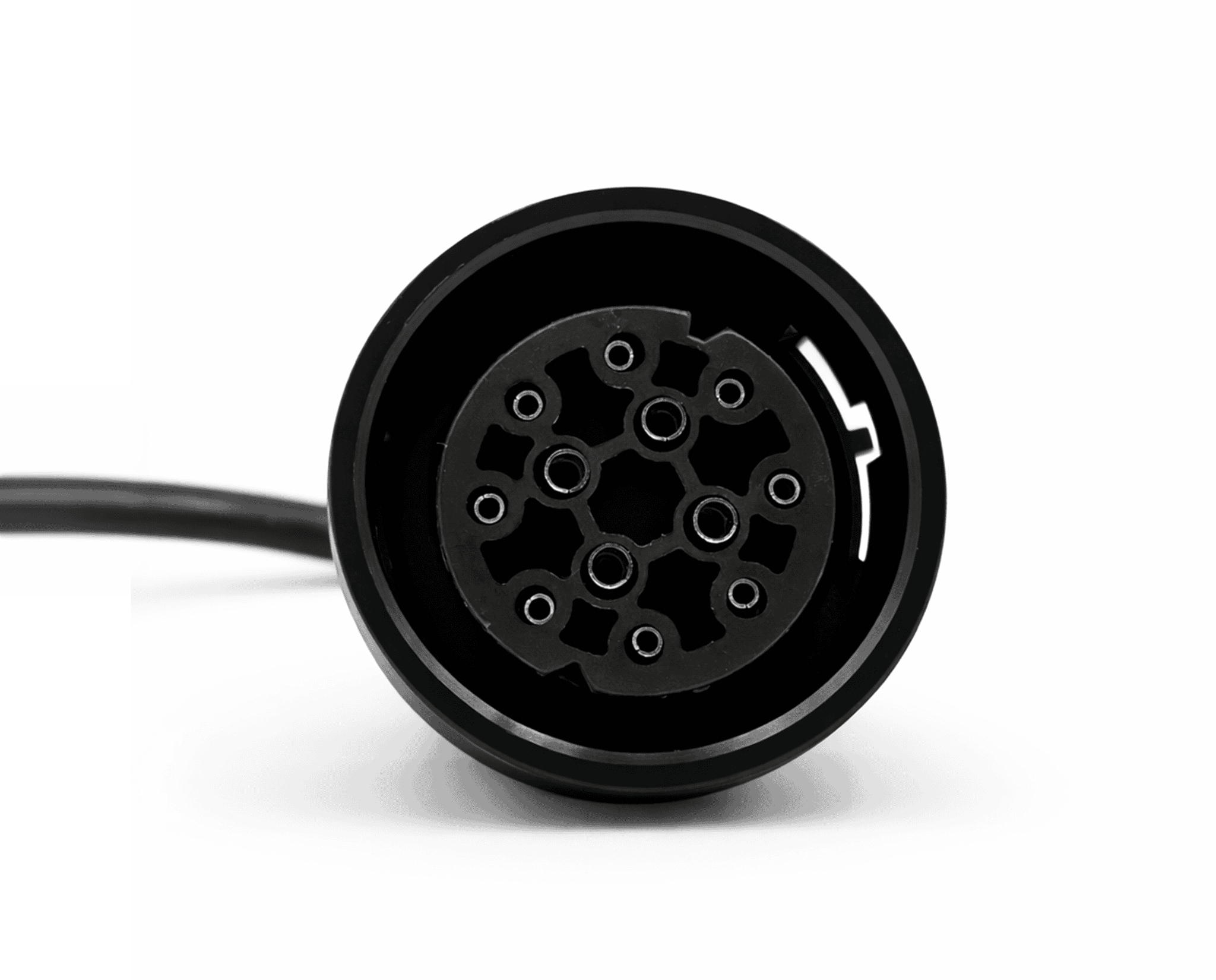 Vue de face du connecteur femelle 12 broches pour adaptateur de diagnostic camion MAN