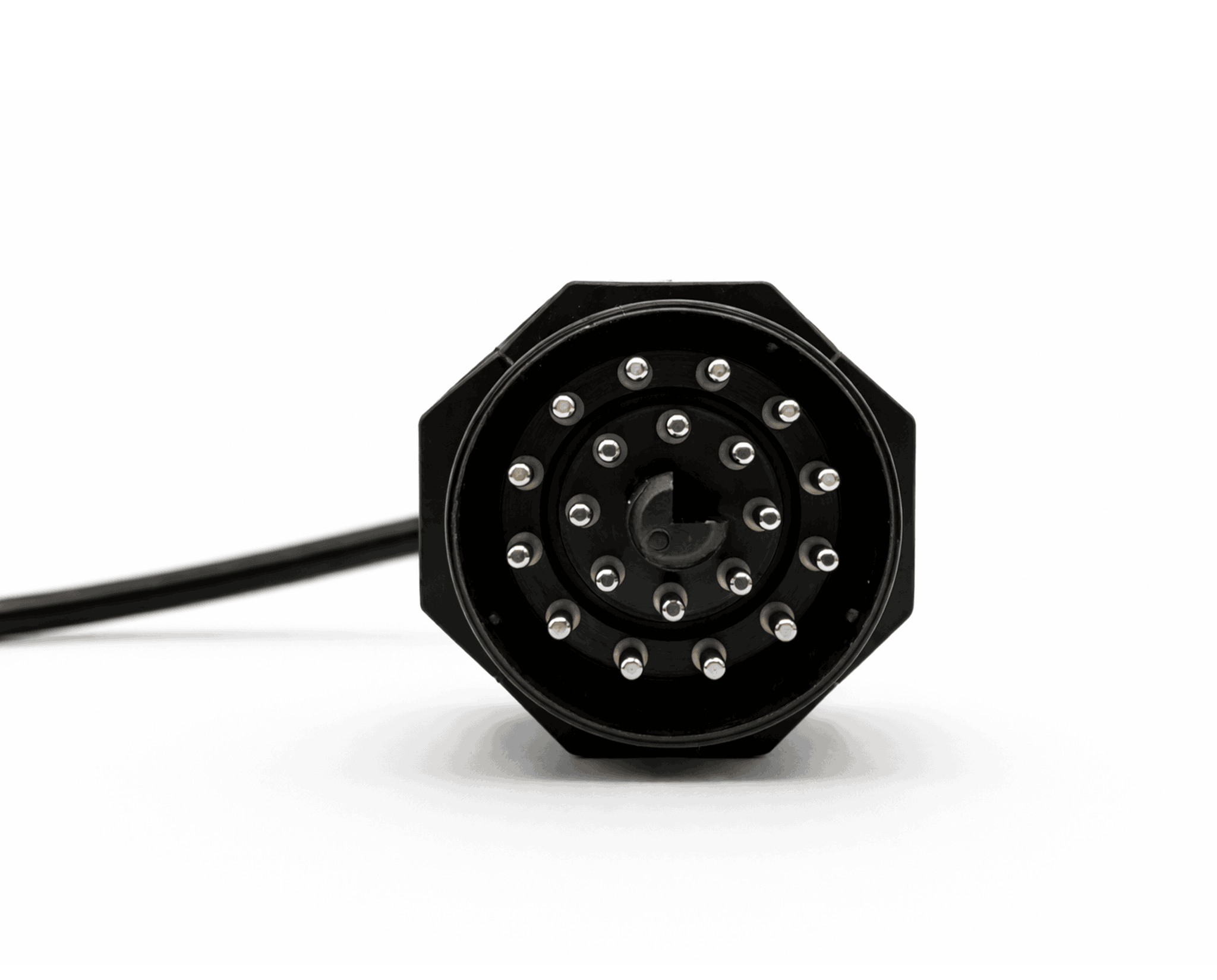 Vue de face du connecteur rond à 20 broches pour le reset entretien des véhicules BMW
