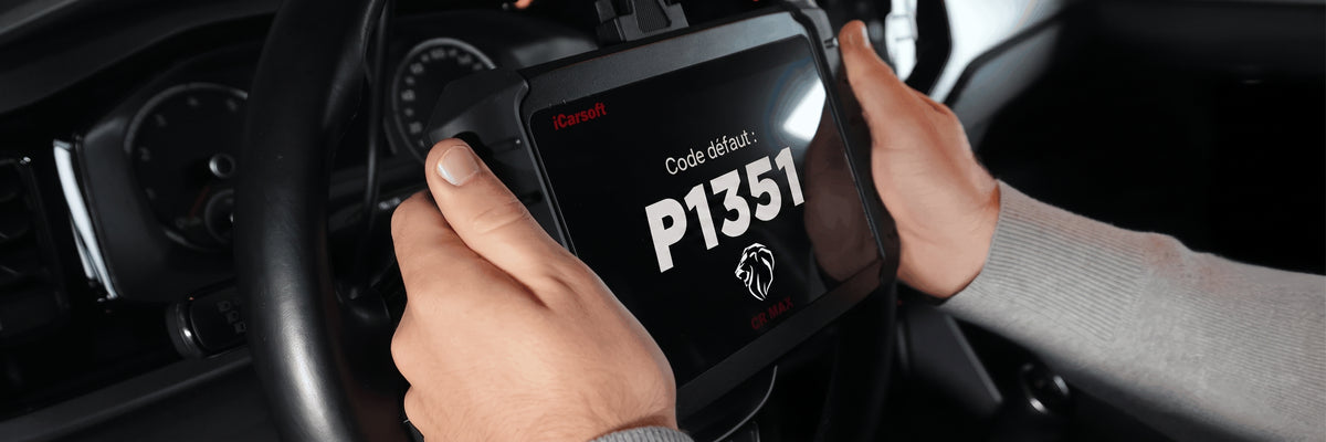 Valise iCarsoft CR Max affichant le code défaut P1351 Peugeot