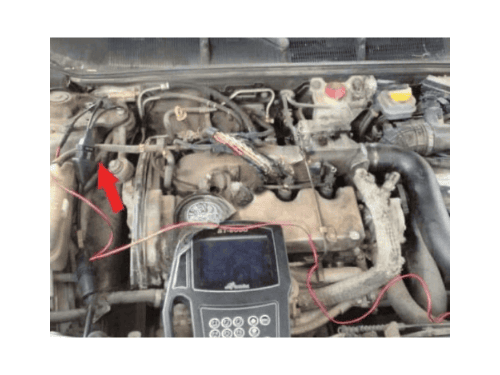 Diagnostic du moteur d une Alfa Romeo 145 avec une valise iCarsoft France