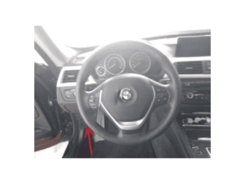 Localisation de la prise de diagnostic OBD sur le tableau de bord d une BMW Serie 3 F30