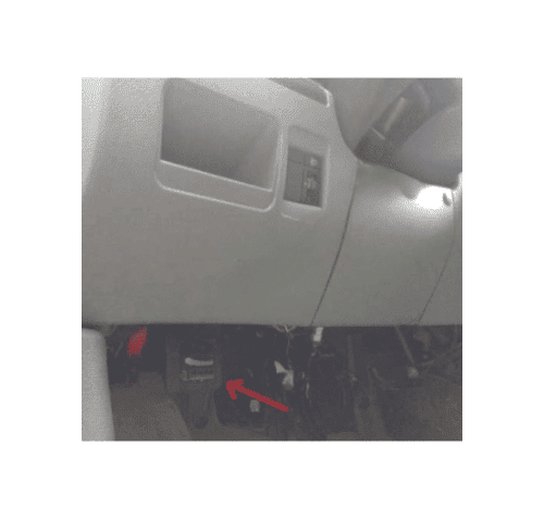Une flèche rouge indique l emplacement de la prise OBD pour le diagnostic d un Citroën Jumpy