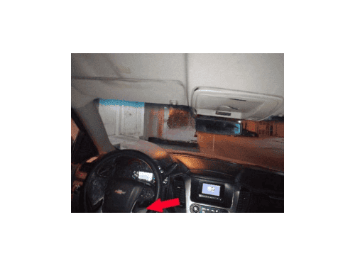Vue intérieure du tableau de bord d une Chevrolet Suburban pour diagnostic iCarsoft