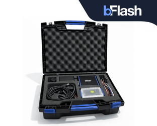 Mallette de diagnostic et programmation bFlash ouverte contenant le boitier et ses cables